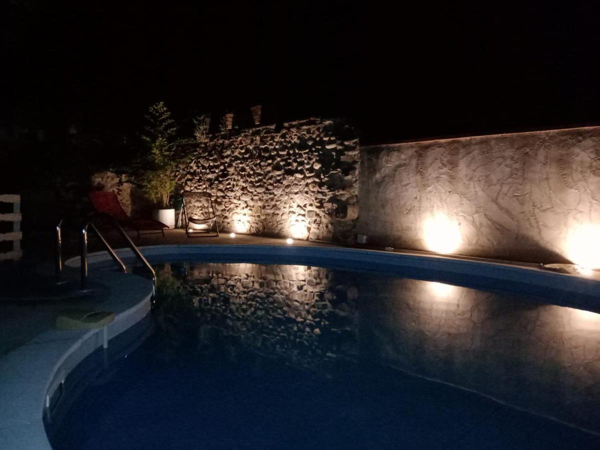 Holiday home Belle Maison De Caractere Dans Village Et Sa Piscine Privee 7 Pers- 3 - 12 Rue Emile Zola *