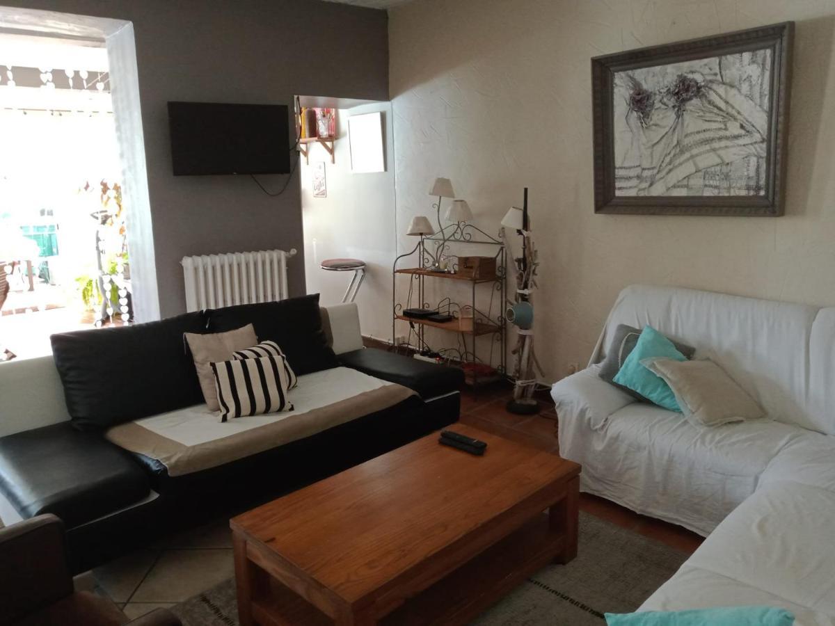 Holiday home Belle Maison De Caractere Dans Village Et Sa Piscine Privee 7 Pers- 3 - 12 Rue Emile Zola